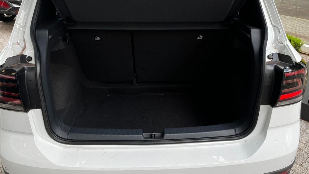 volkswagen t-cross 1.4 250 tsi total flex highline automatico 4p 202316