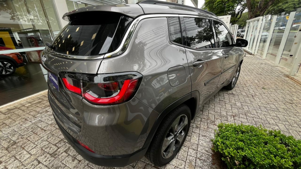 jeep compass 2.0 16v flex longitude automatico 4p 201812