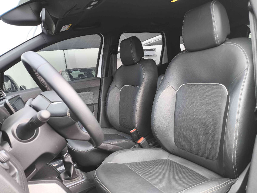 renault duster 1.3 tce flex iconic x-tronic 4p automatico 20234