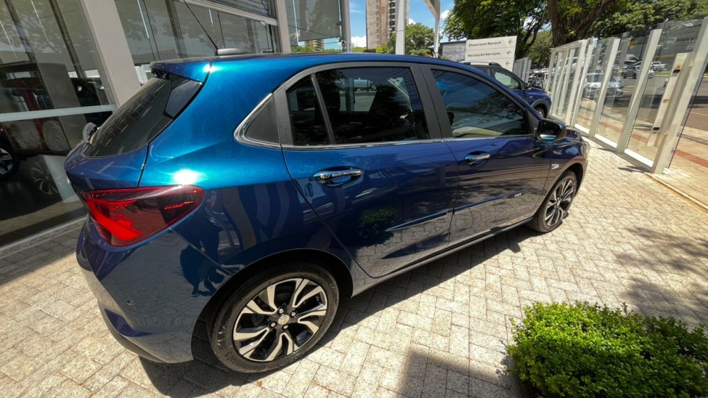 chevrolet onix 1.0 turbo flex premier automatico 4p 202312