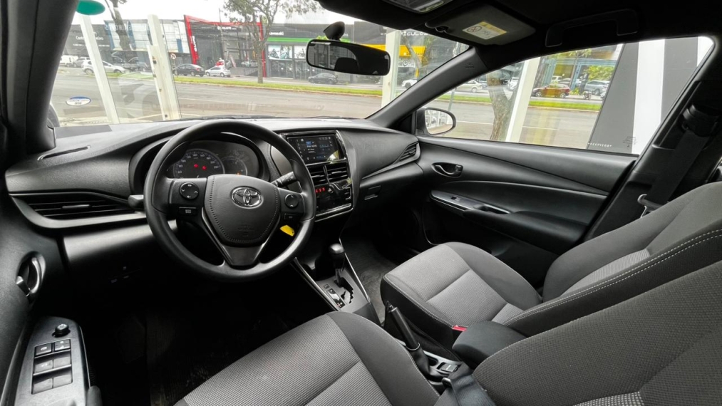 toyota yaris 1.5 16v flex xl multidrive 4p automatico 20253