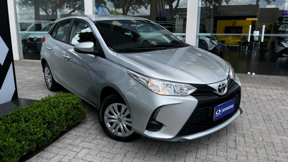 toyota yaris 1.5 16v flex xl multidrive 4p automatico 20252