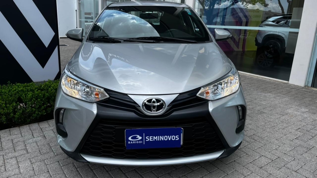 toyota yaris 1.5 16v flex xl multidrive 4p automatico 20251