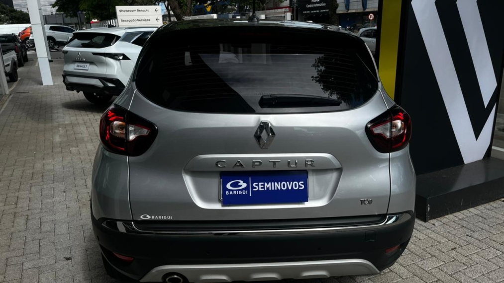 renault captur 1.3 tce flex iconic x-tronic 4p automatico 202413