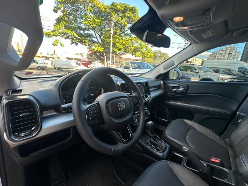 fiat toro 1.3 turbo 270 flex volcano at6 2.0 diesel 4p automatico 20256