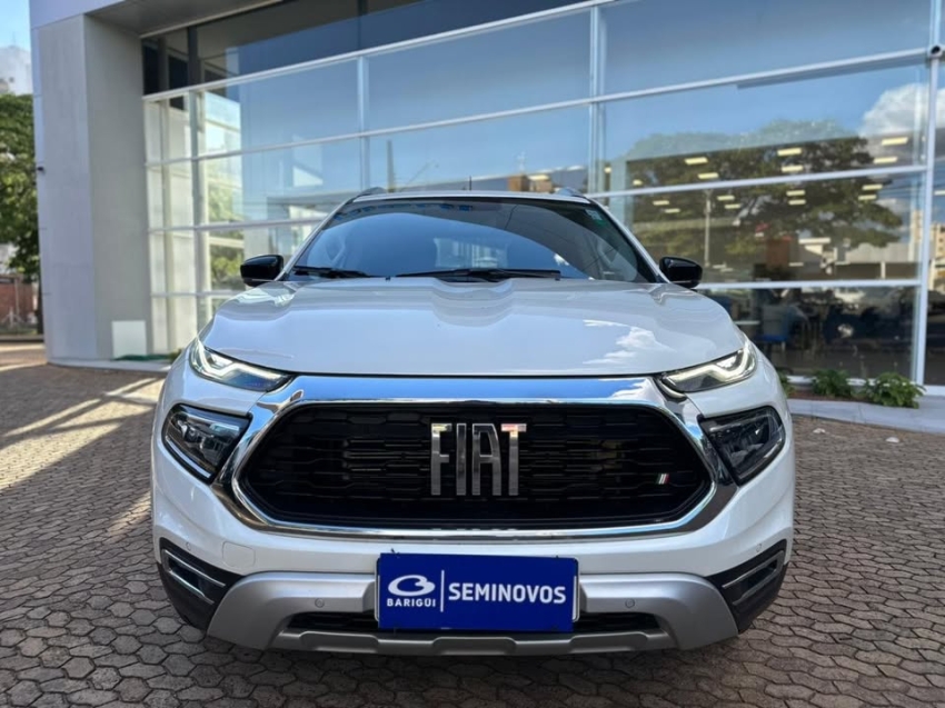 fiat toro 1.3 turbo 270 flex volcano at6 2.0 diesel 4p automatico 20252