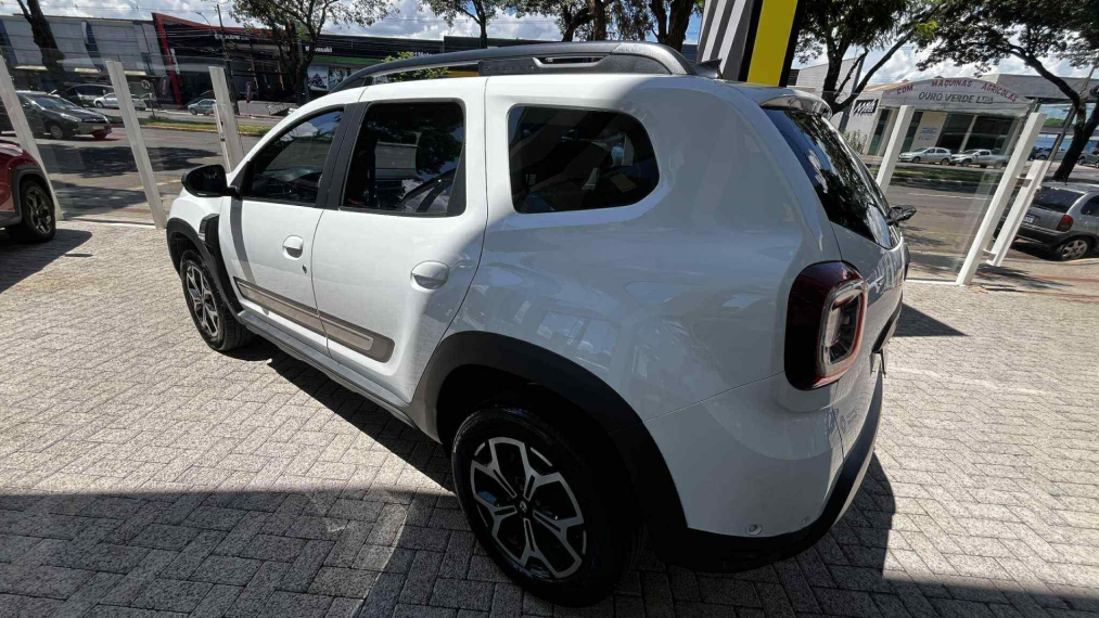 renault duster 1.3 tce flex iconic plus x-tronic 4p automatico 202414