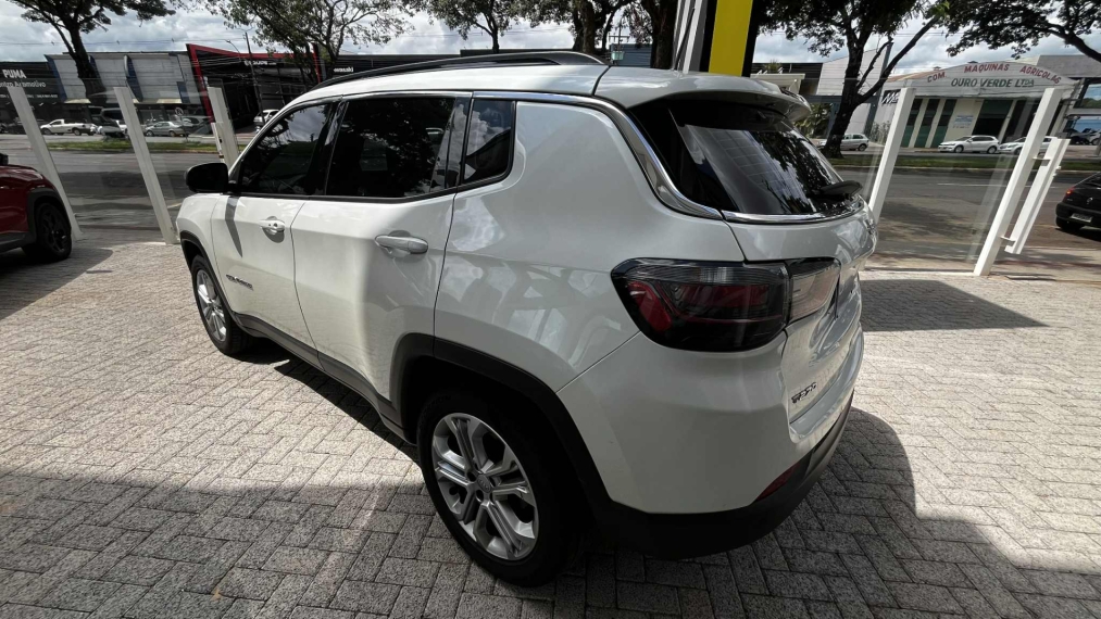 jeep compass 1.3 t270 turbo flex longitude at6 4p automatico 202216