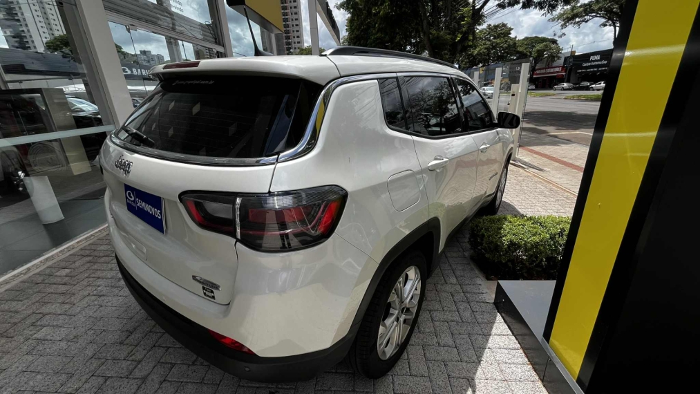 jeep compass 1.3 t270 turbo flex longitude at6 4p automatico 202213