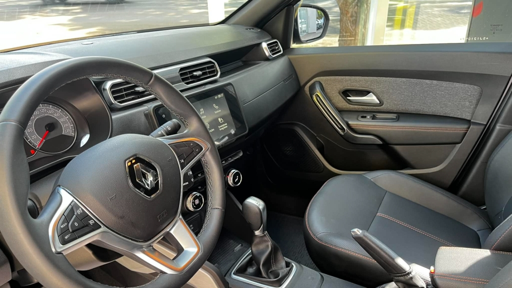 renault duster 1.3 tce flex iconic plus x-tronic 4p automatico 20256