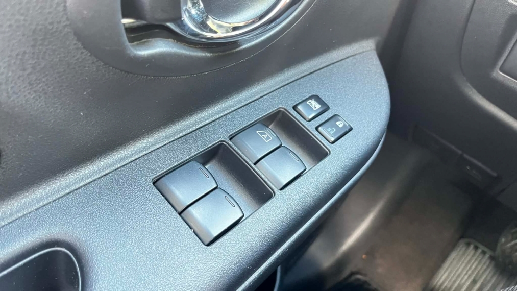 nissan march 1.6 sv 16v flexstart 4p manual flex 20188