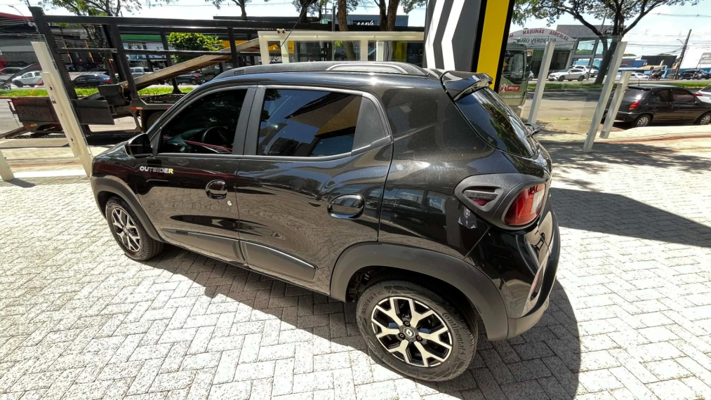 renault kwid 1.0 12v sce flex outsider manual 4p 202314