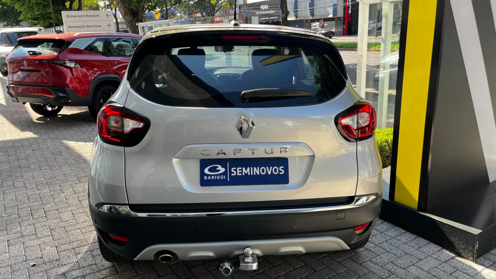 renault captur 1.3 tce flex iconic x-tronic 4p automatico 202214