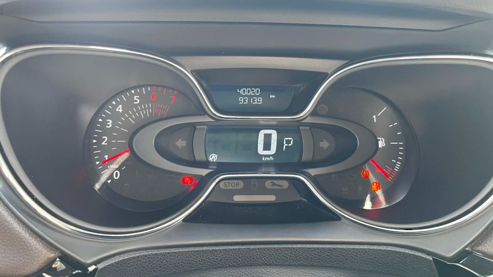 renault captur 1.3 tce flex iconic x-tronic 4p automatico 202211