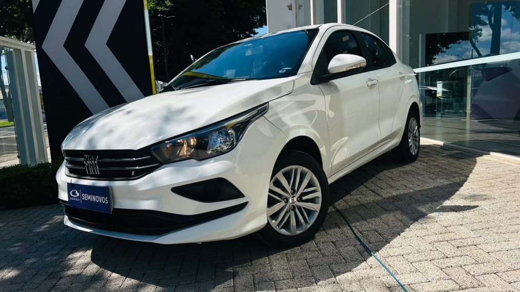 fiat cronos 1.3 firefly flex drive cvt 4p automatico 2025