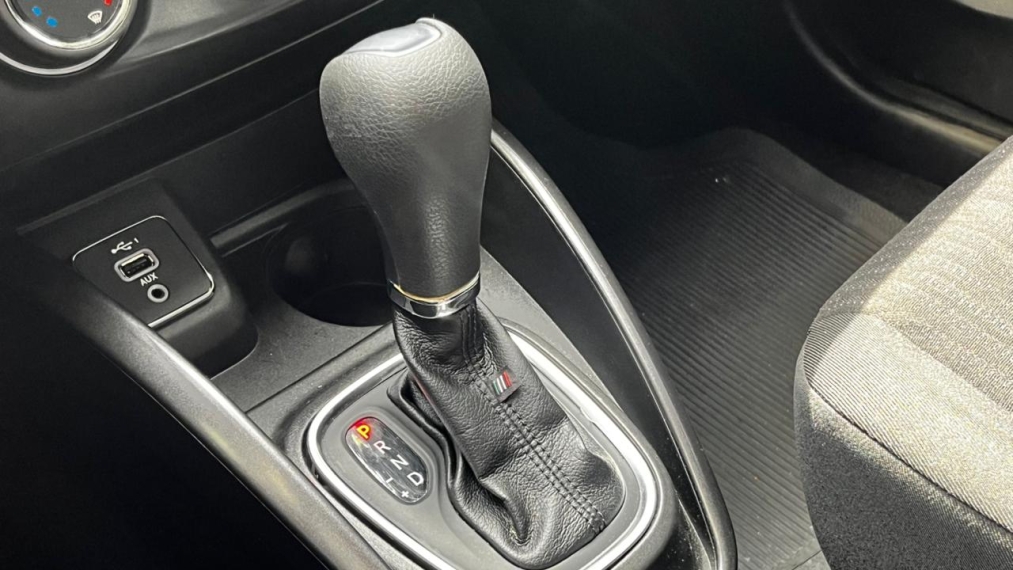 fiat cronos 1.3 firefly flex drive cvt 4p automatico 20259