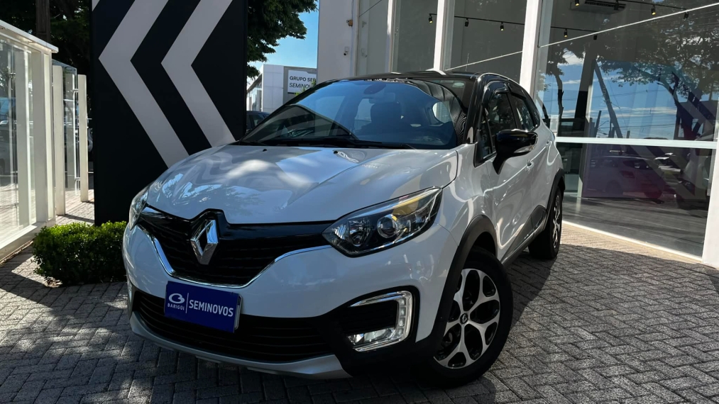 renault captur 1.6 16v sce flex intense x-tronic 4p automatico 2018