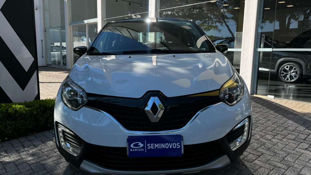 renault captur 1.6 16v sce flex intense x-tronic 4p automatico 20181