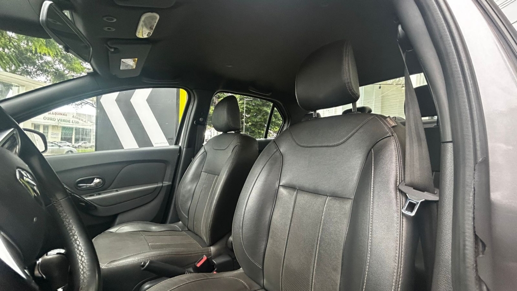 renault logan 1.6 16v sce flex iconic x-tronic 4p automatico 20206