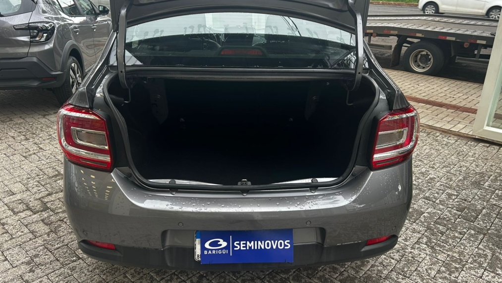 renault logan 1.6 16v sce flex iconic x-tronic 4p automatico 202016