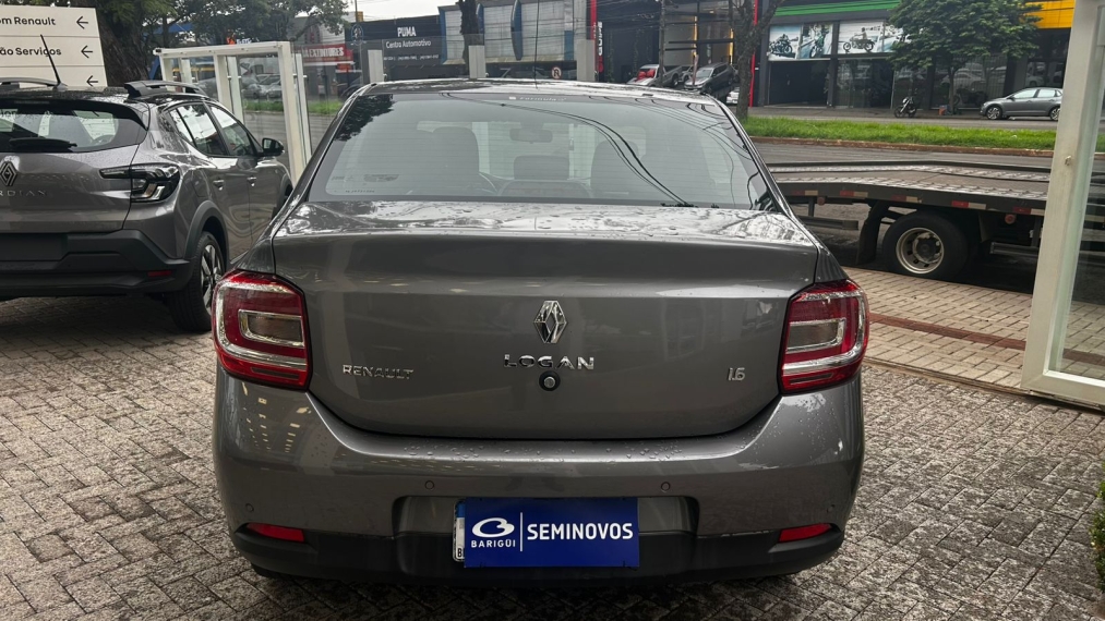 renault logan 1.6 16v sce flex iconic x-tronic 4p automatico 202014