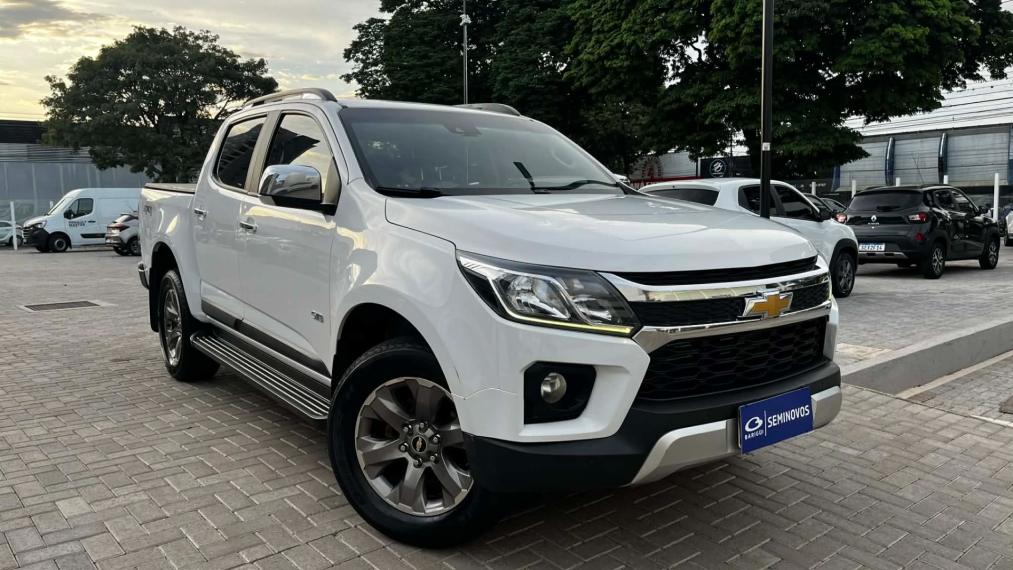 chevrolet s10 2.8 16v turbo diesel ltz cd 4x4 automatico 4p 20232