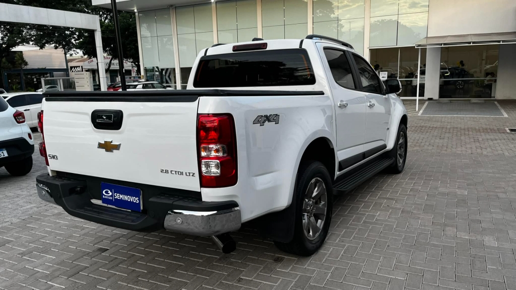 chevrolet s10 2.8 16v turbo diesel ltz cd 4x4 automatico 4p 202312