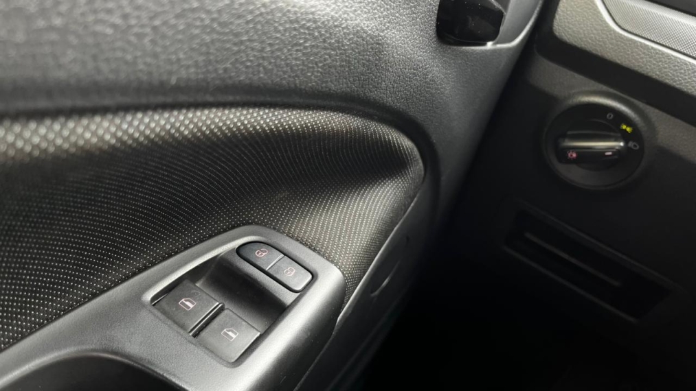 volkswagen voyage 1.0 12v mpi totalflex 4p manual flex 20237