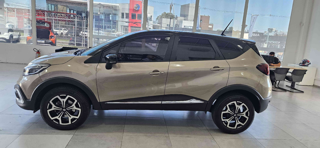 renault captur 1.3 tce flex iconic x-tronic 4p automatico 20242