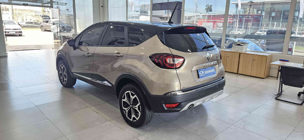 renault captur 1.3 tce flex iconic x-tronic 4p automatico 202411