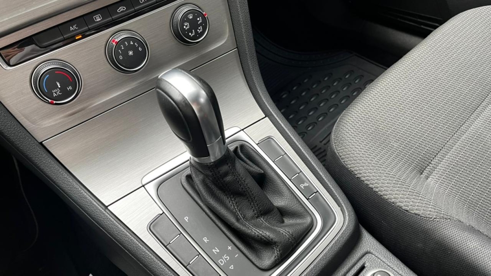 volkswagen golf 1.6 msi comfortline 16v total flex 4p tiptronic automatico 20169