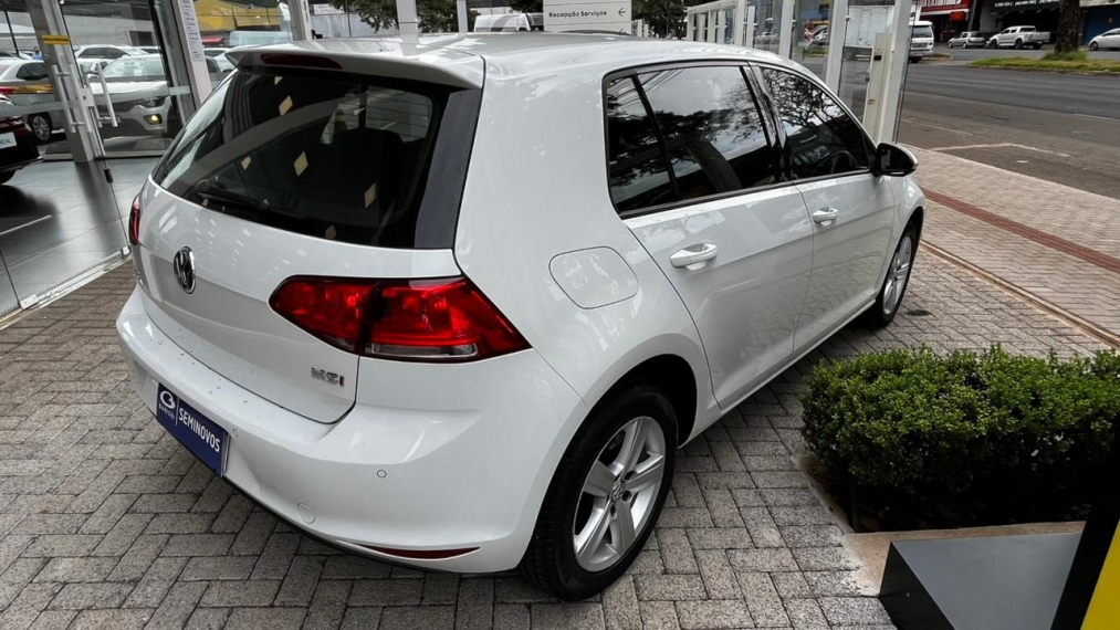 volkswagen golf 1.6 msi comfortline 16v total flex 4p tiptronic automatico 201613