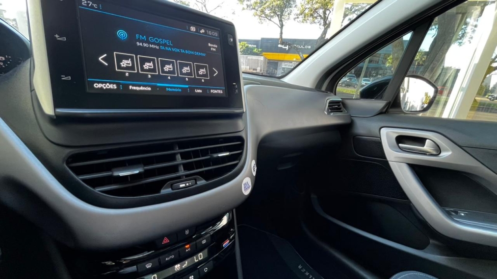 peugeot 2008 1.6 16v thp flex skywalker 4p automatico 20228