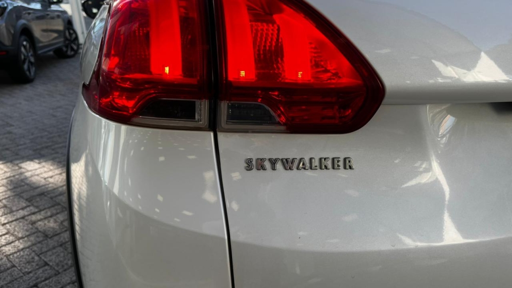 peugeot 2008 1.6 16v thp flex skywalker 4p automatico 202222