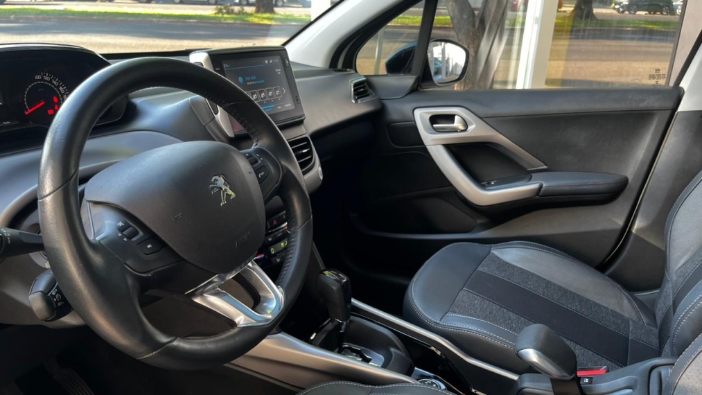 peugeot 2008 1.6 16v thp flex skywalker 4p automatico 20226