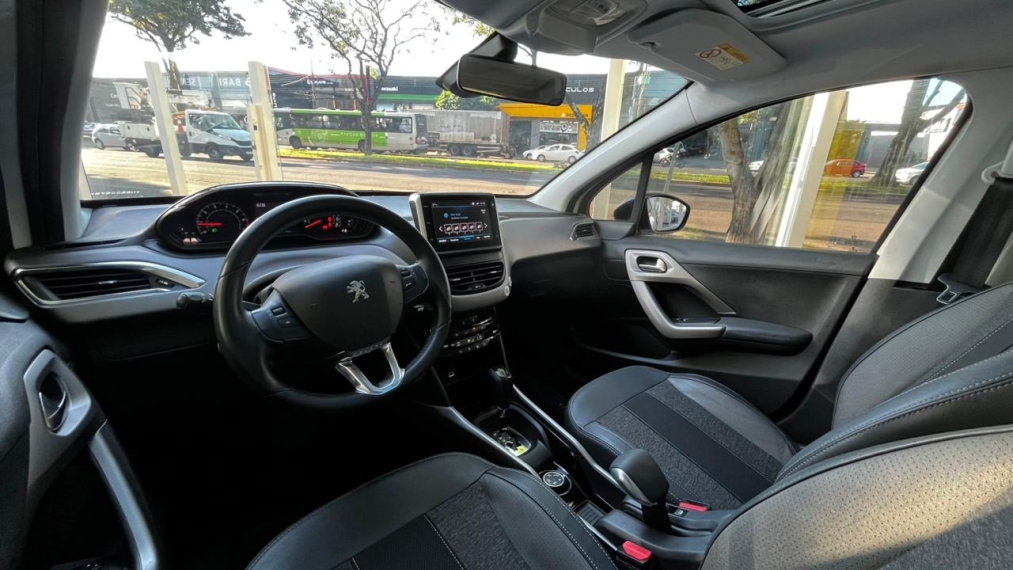 peugeot 2008 1.6 16v thp flex skywalker 4p automatico 20224
