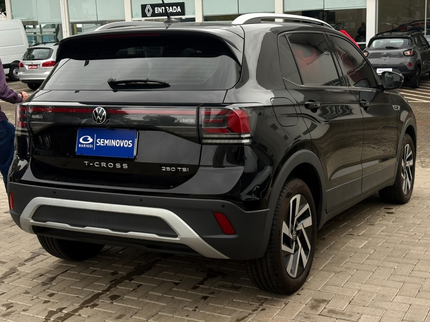 volkswagen t-cross 1.4 250 tsi total flex highline automatico 4p 202514