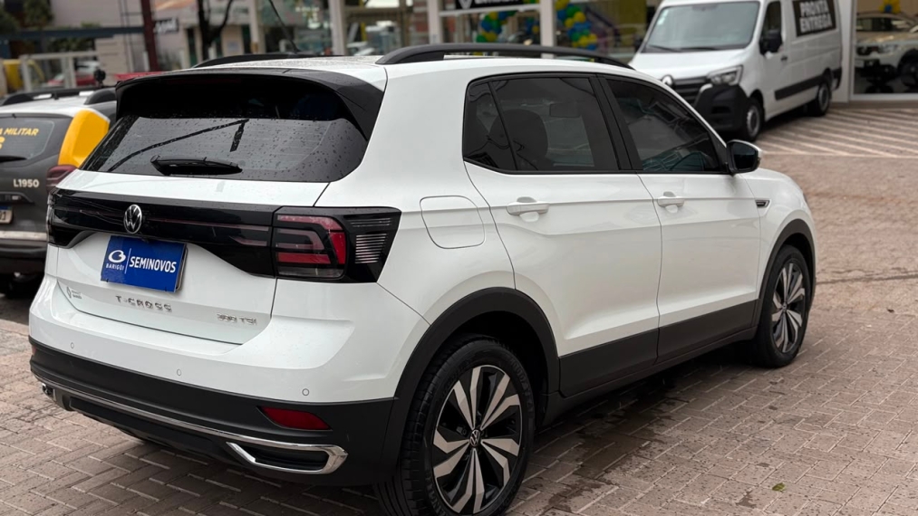 volkswagen t-cross 1.0 200 tsi total flex comfortline automatico 4p 202214