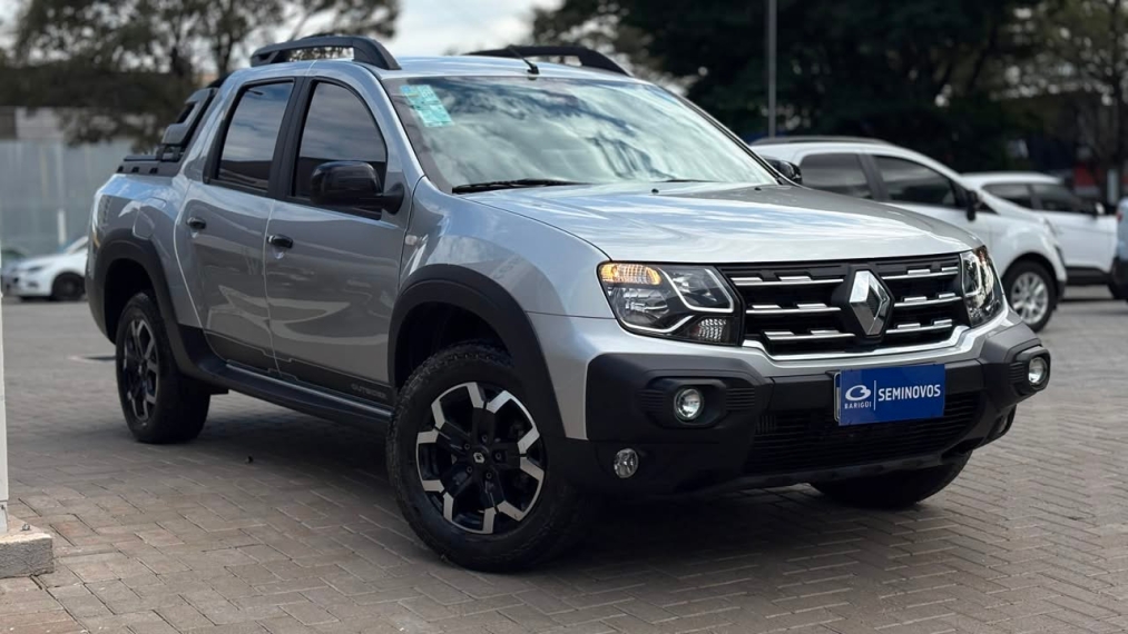 renault oroch 1.3 tce flex outsider x-tronic 4p automatico 20252