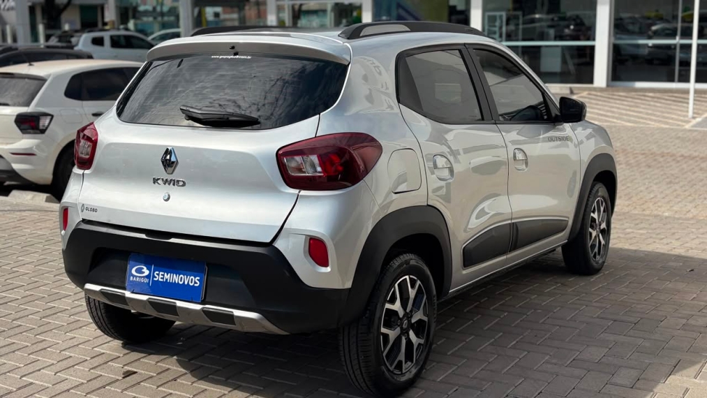 renault kwid 1.0 12v sce flex outsider manual 4p 202313