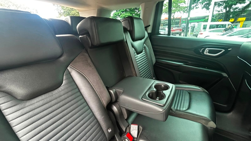 jeep commander 2.0 td380 turbo diesel limited at9 4p automatico 202214