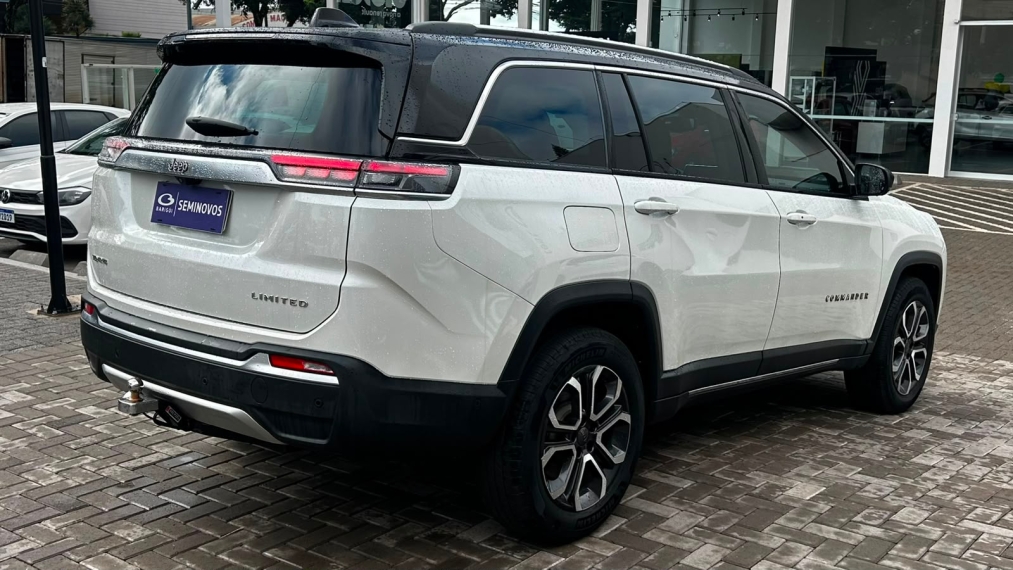 jeep commander 2.0 td380 turbo diesel limited at9 4p automatico 202218