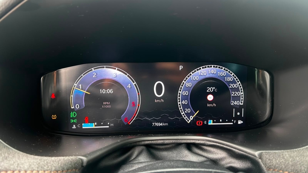 jeep commander 2.0 td380 turbo diesel limited at9 4p automatico 20228