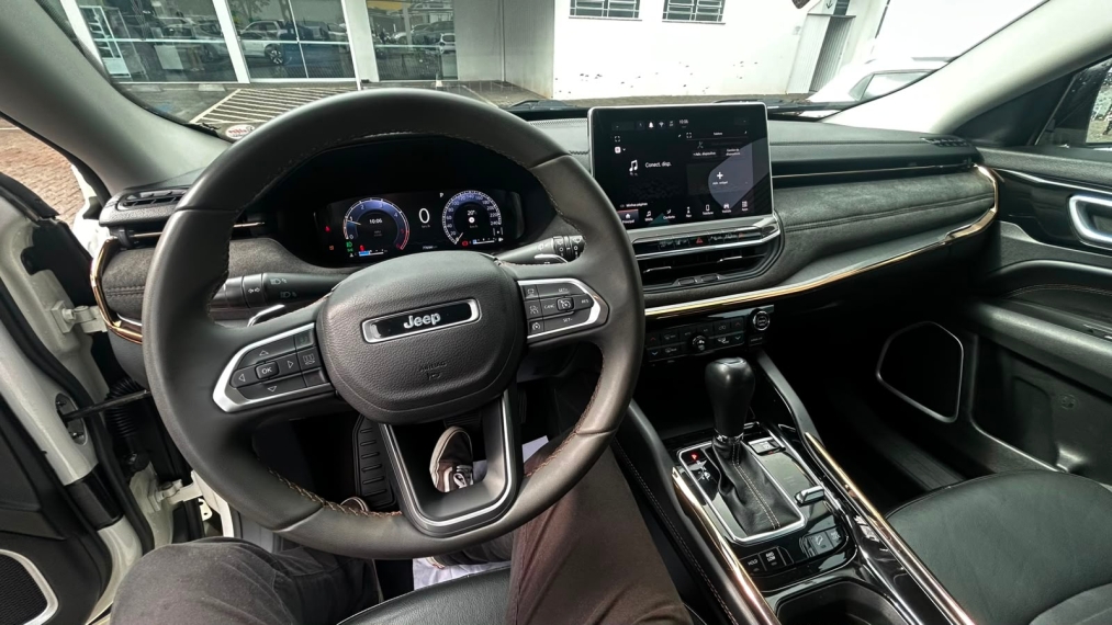 jeep commander 2.0 td380 turbo diesel limited at9 4p automatico 20223