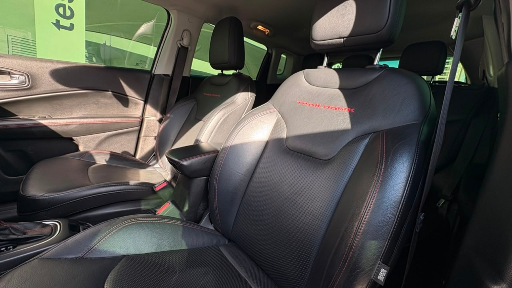 jeep compass 2.0 16v diesel sport 4x4 automatico flex 4p 201811
