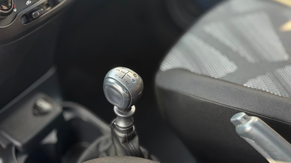 fiat mobi 1.0 evo flex like. manual 4p 20257