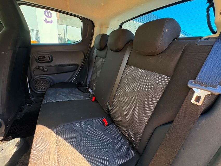 fiat mobi 1.0 evo flex like. manual 4p 202511