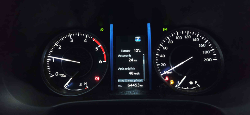 toyota hilux sw4 2.8 d-4d turbo diesel srx platinum 7l 4x4 automatico 4p 202410