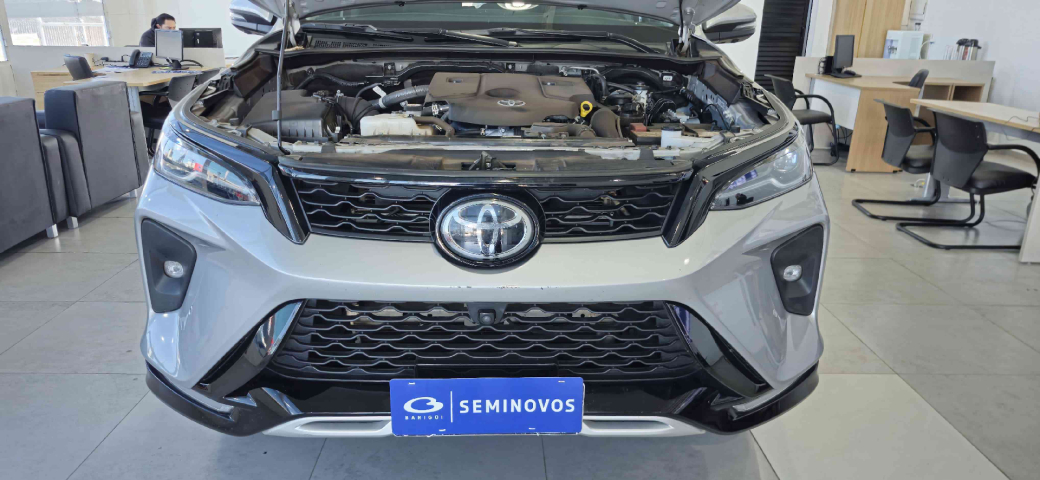 toyota hilux sw4 2.8 d-4d turbo diesel srx platinum 7l 4x4 automatico 4p 20245