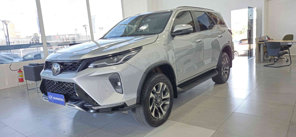 toyota hilux sw4 2.8 d-4d turbo diesel srx platinum 7l 4x4 automatico 4p 20240